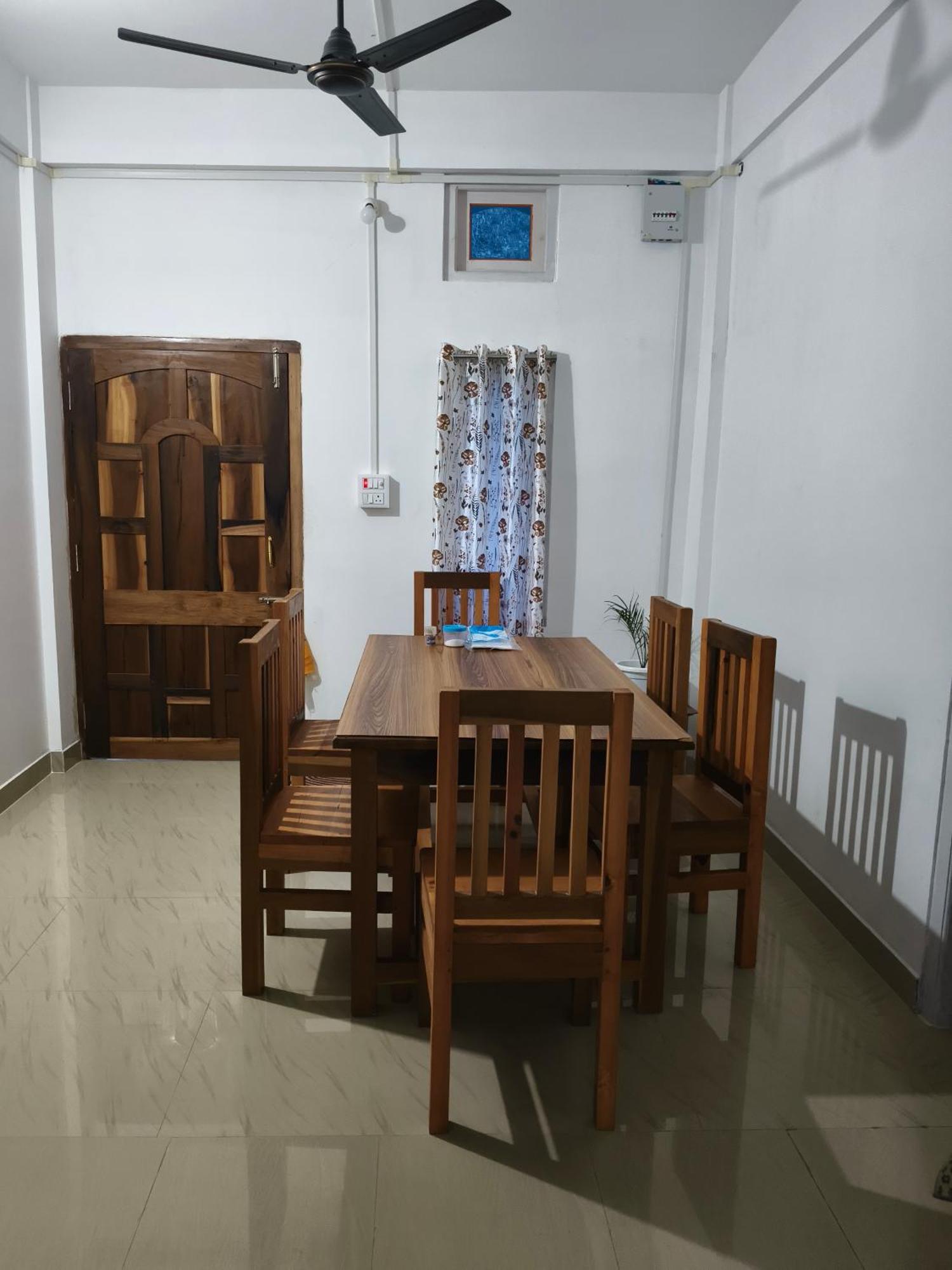Valley View Homestay Dirang Екстер'єр фото
